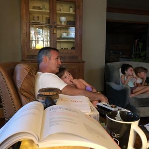 Meet your Posher, Chris melody